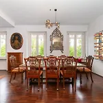 Luxury Apartment In The Centre Of Turin